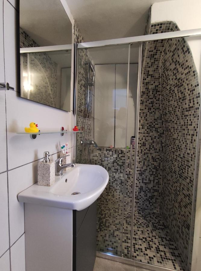 Apartment Tona Sibenik Ngoại thất bức ảnh